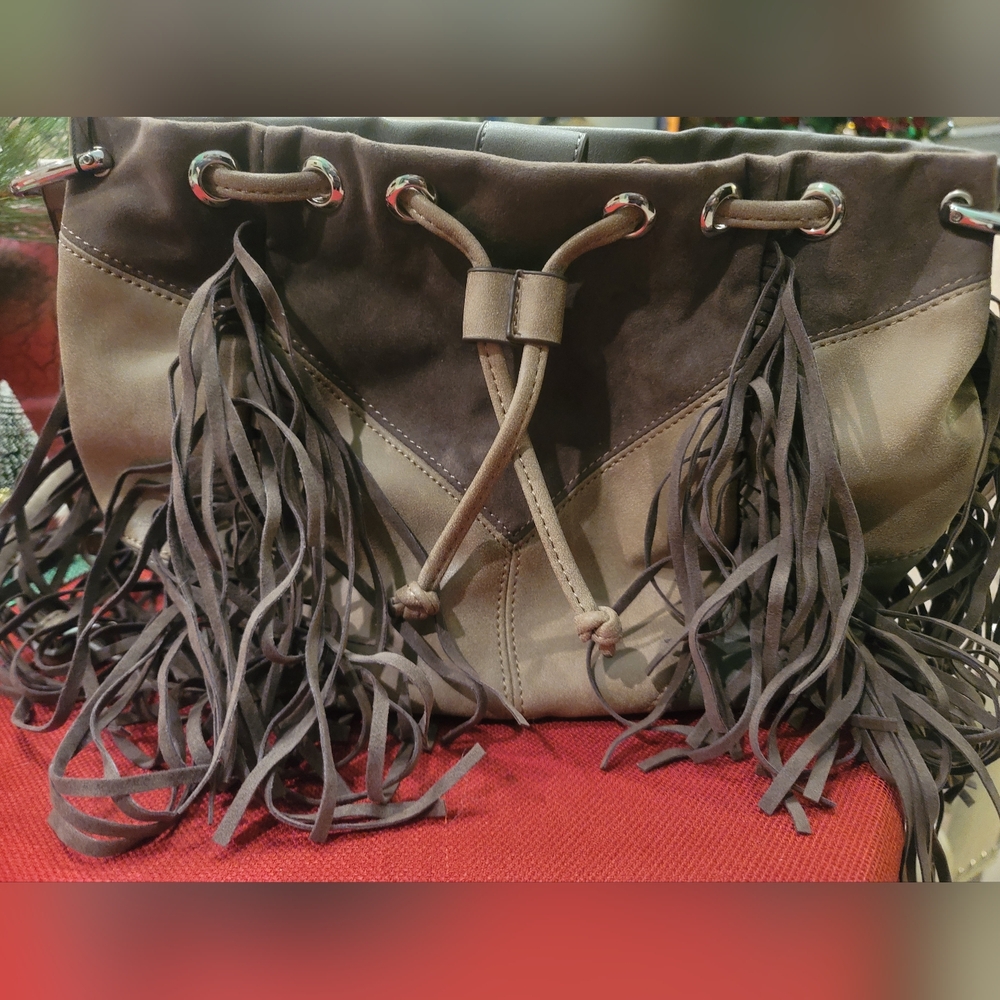 Quazi Purse New with Tag